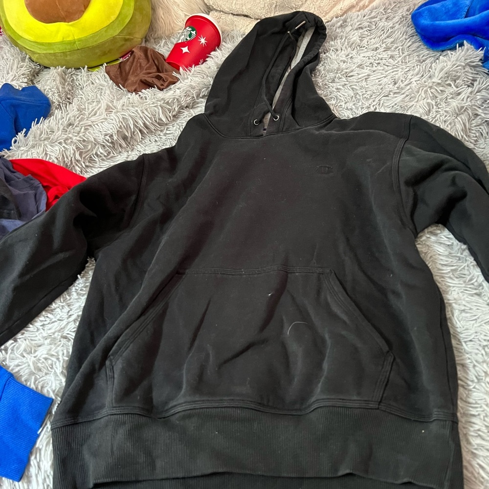 Black Sweatshirt